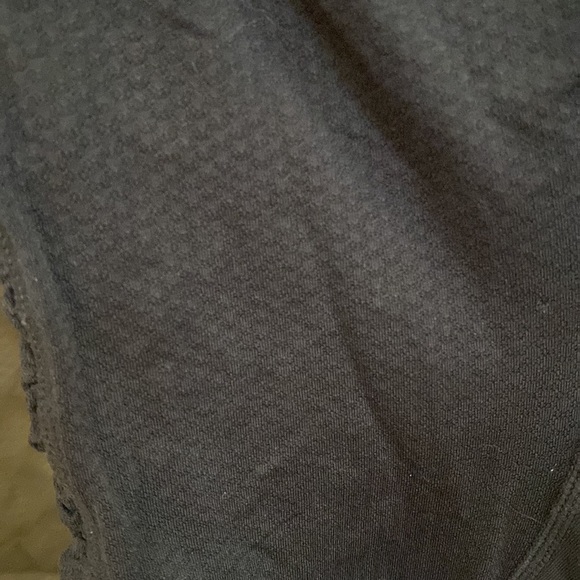 lululemon black white, gray yoga pants with rouching down the sides & pockets.4 - Picture 9 of 11